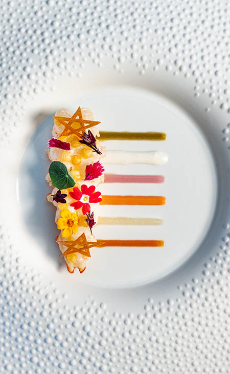 مطعم أوسيانو بقلب منتجع "أتلانتس النخلة" يكشف عن قائمة جديدة مؤلفة من تسعة أطباق فاخرة